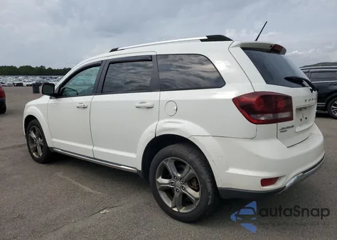 2017 Dodge Journey Crossroad z USA, uszkodzony, nr VIN 3C4PDDGGXHT513011